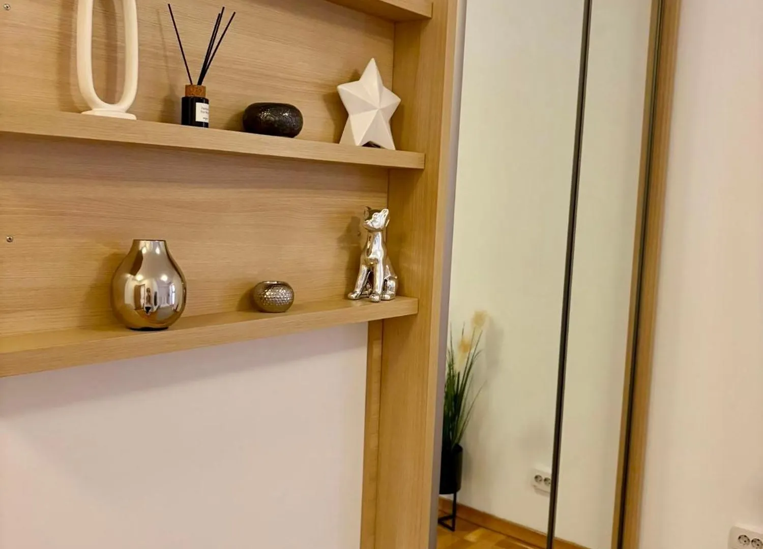 Studio Confort 2 Bucureşti